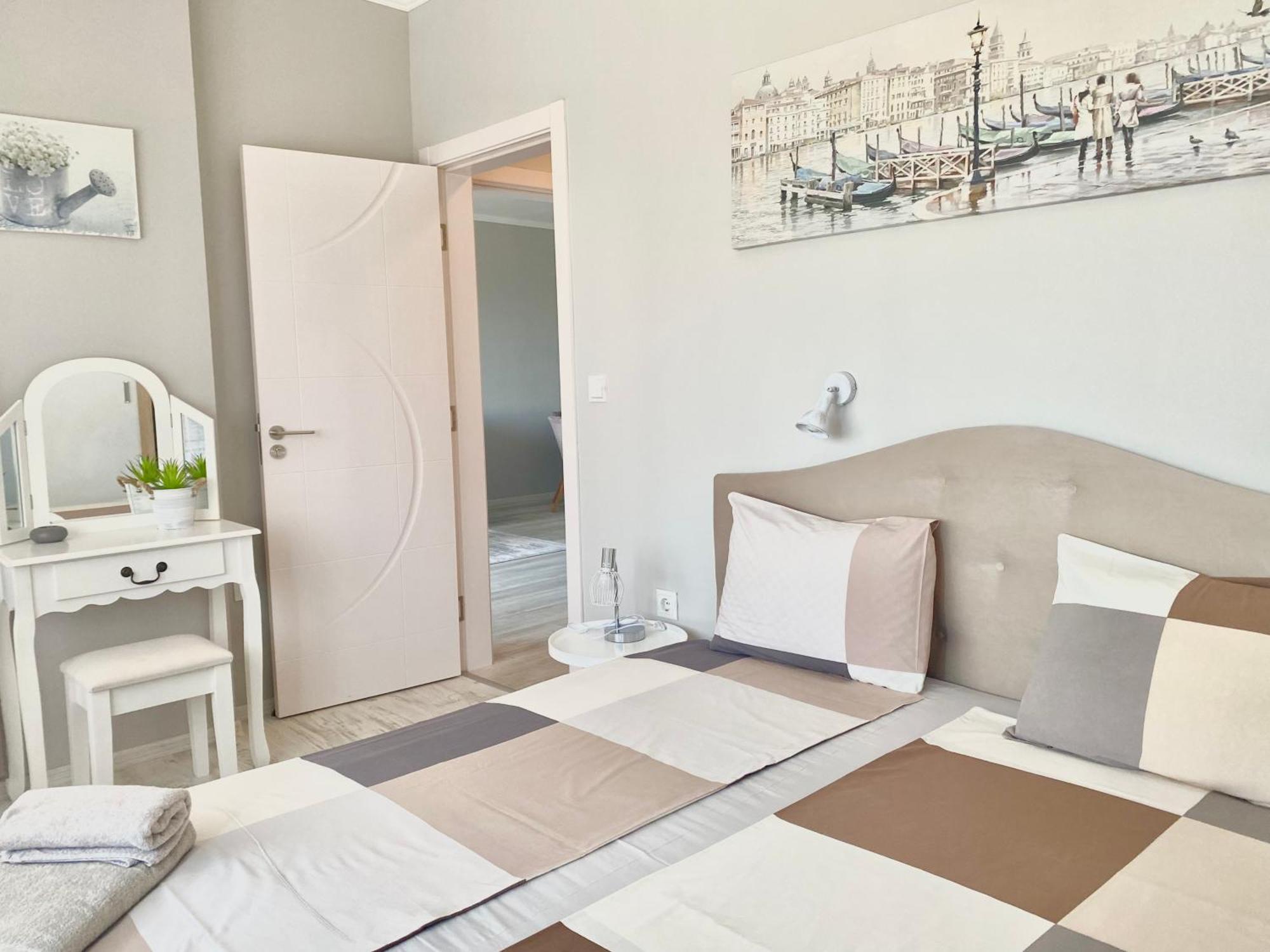 Apartments In Complex Panorama เชอร์โนโมเรทส์ ภายนอก รูปภาพ