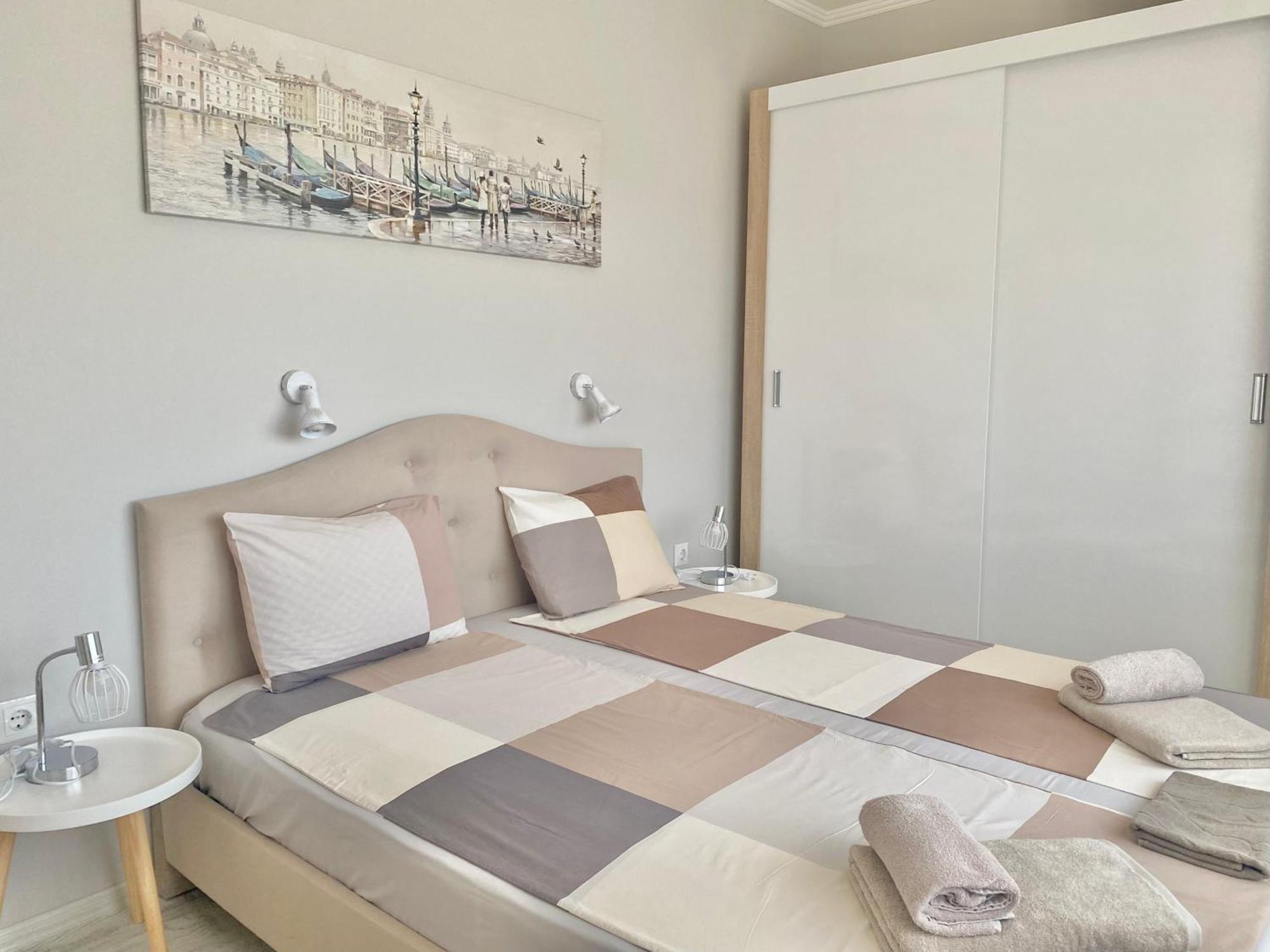 Apartments In Complex Panorama เชอร์โนโมเรทส์ ภายนอก รูปภาพ